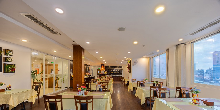 55lethihonggam (23).jpg